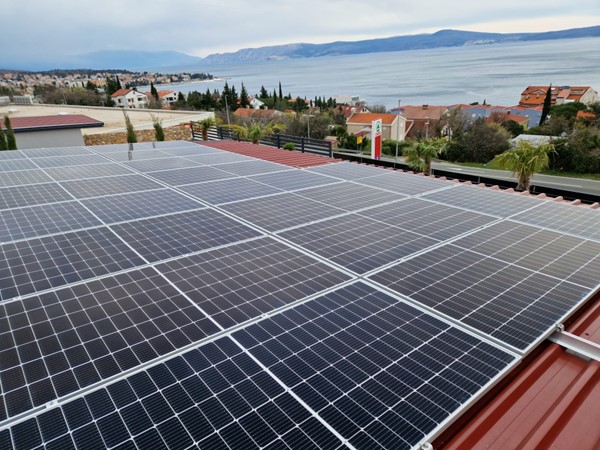 solarni-paneli-kuca-crikvenica